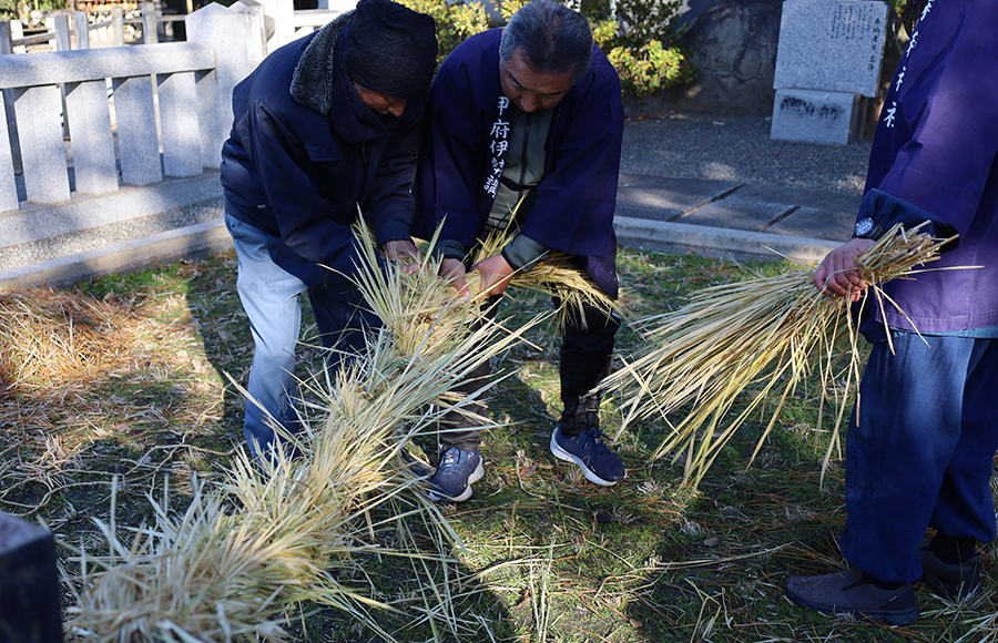 【山梨県】新年への準備はじまる　甲府･稲積神社